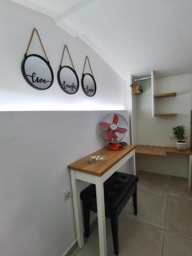 Alfa Apartment *